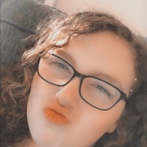 Meet your Posher, Maggie